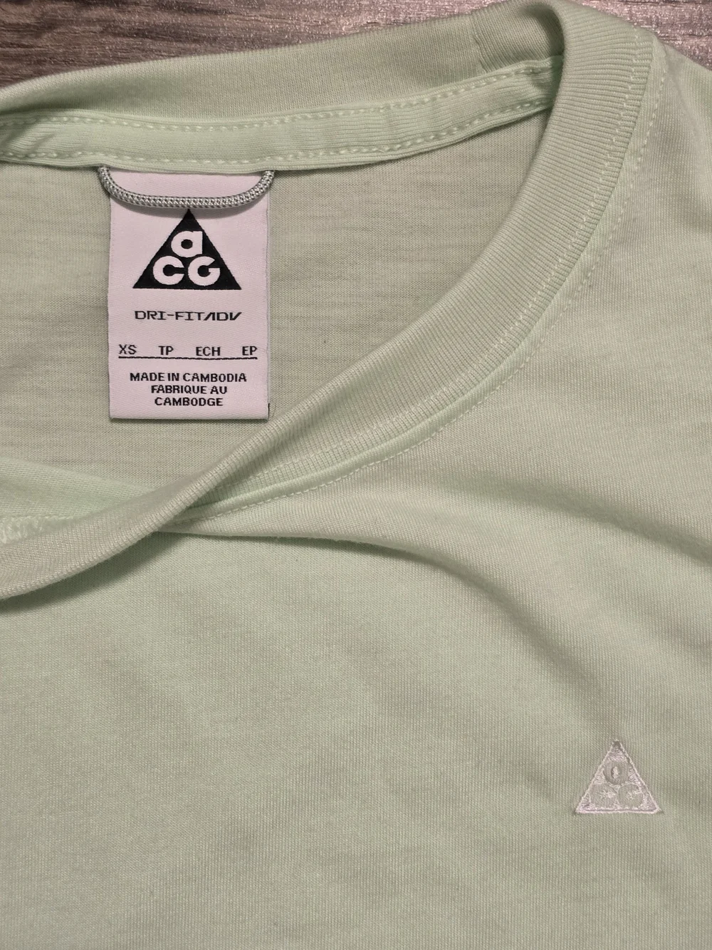 Nike ACG Dri-Fit Goat Rocks Mint/Lime Green Sleeveless Tank XS